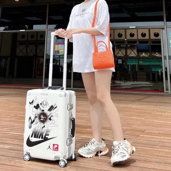 [SBAESTORE] VALI NIKE JORDAN SNEAKER SILHOUETTE CHÍNH HÃNG khoá TSA tiêu chuẩn quốc tế